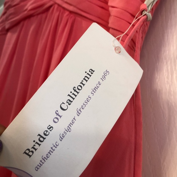 Dress - Picture 3 of 4